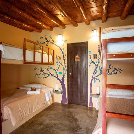 La Confianza Hotel Lunahuana Room photo