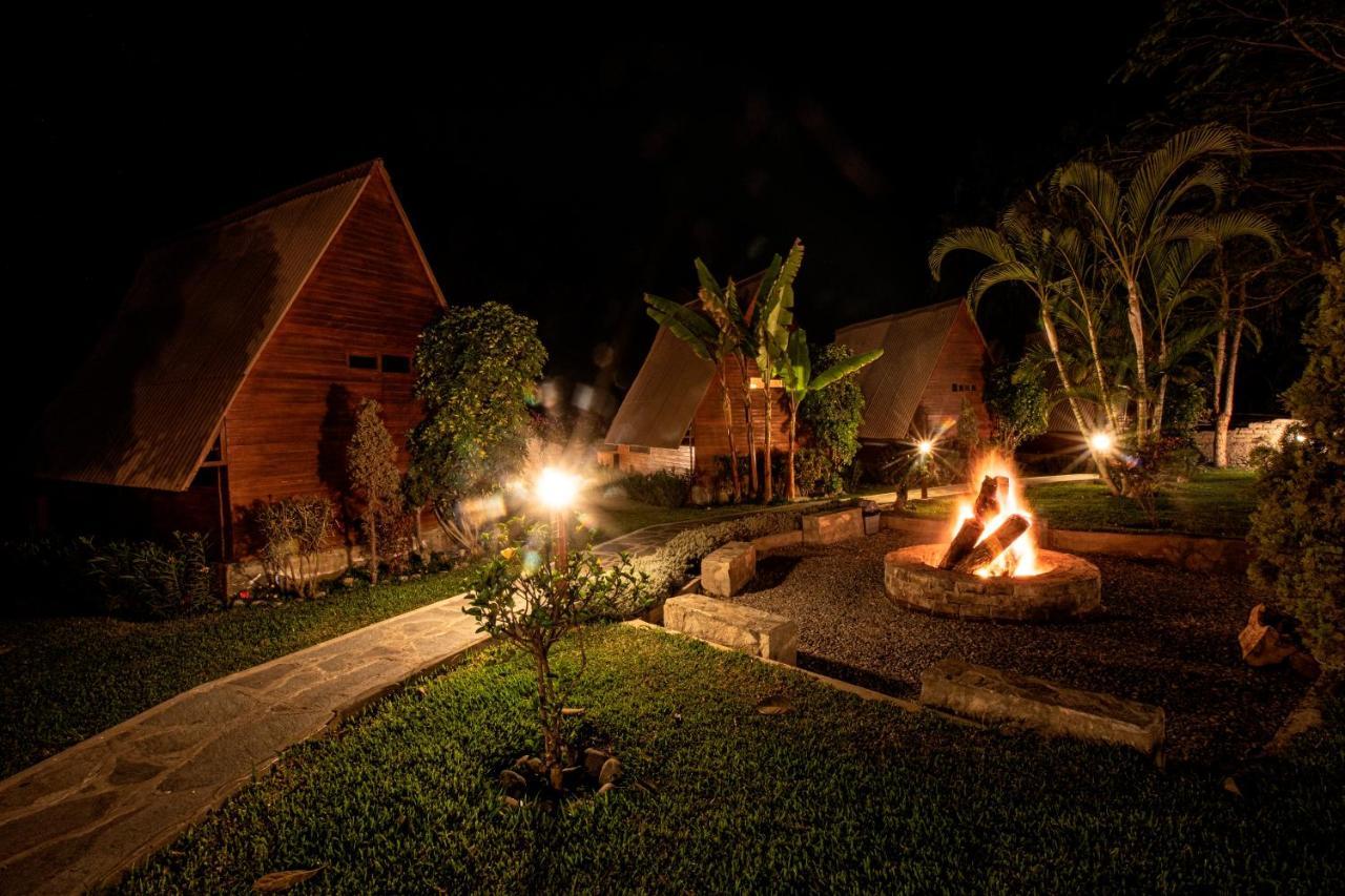 La Confianza Hotel Lunahuana Exterior photo