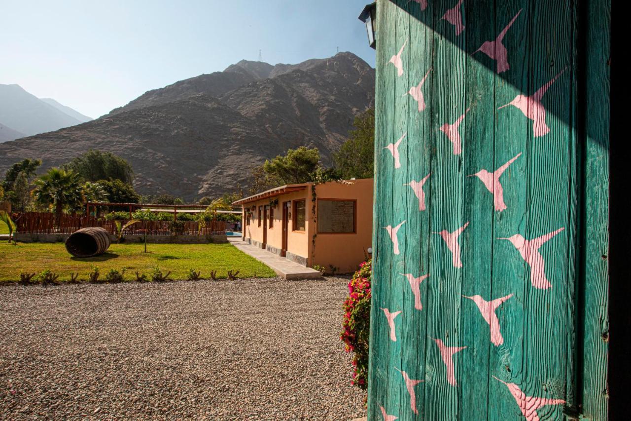 La Confianza Hotel Lunahuana Exterior photo
