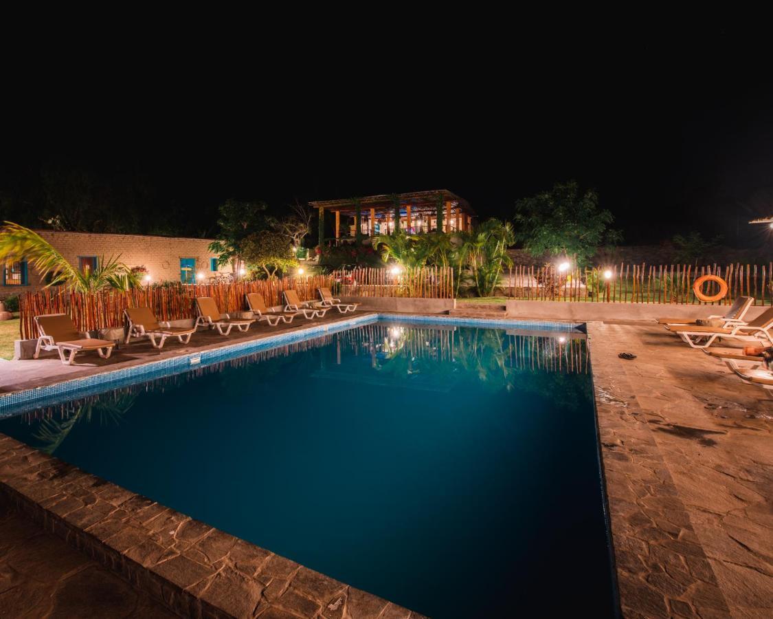 La Confianza Hotel Lunahuana Exterior photo